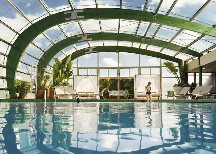 Gran & Hotel 5*