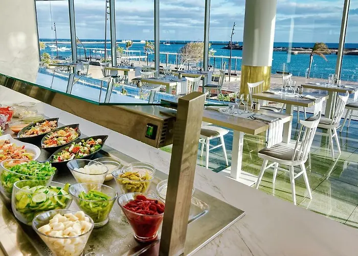 阿瑞斯弗格兰酒店及水疗中心 阿雷西费